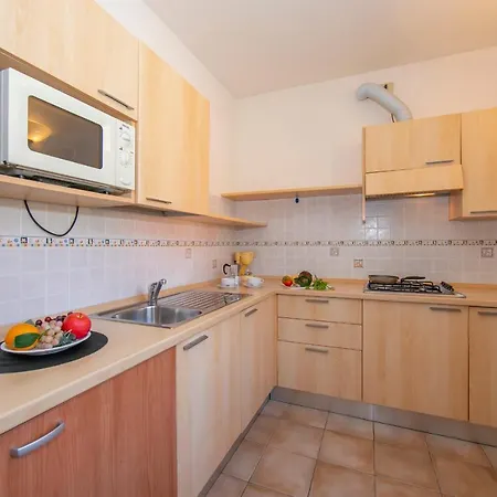 Studio Standard Village Appartamento